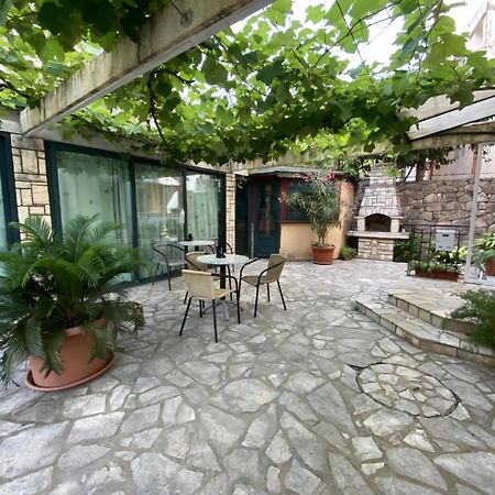 Apartamento Tri Palme Bečići Exterior foto