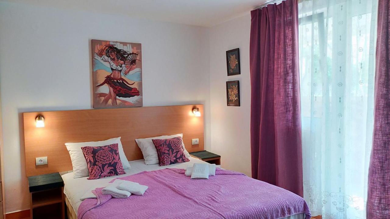 Apartamento Tri Palme Bečići Exterior foto