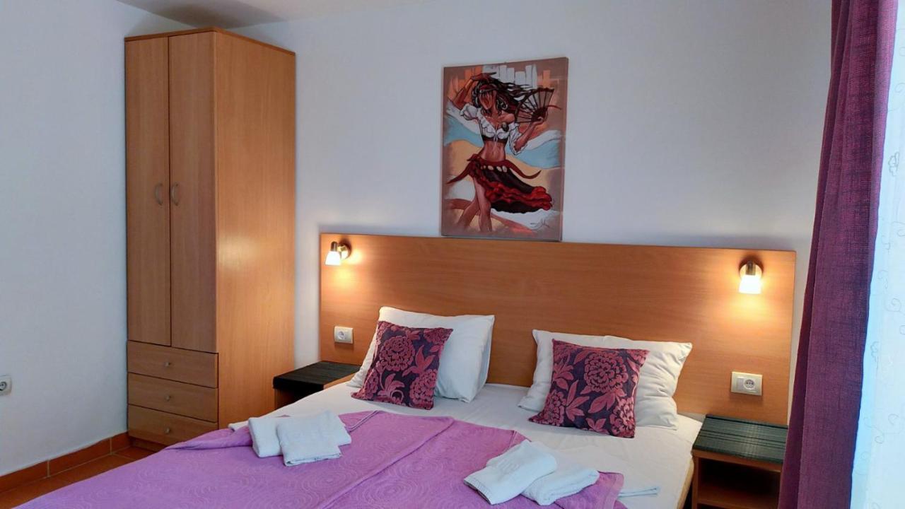 Apartamento Tri Palme Bečići Exterior foto