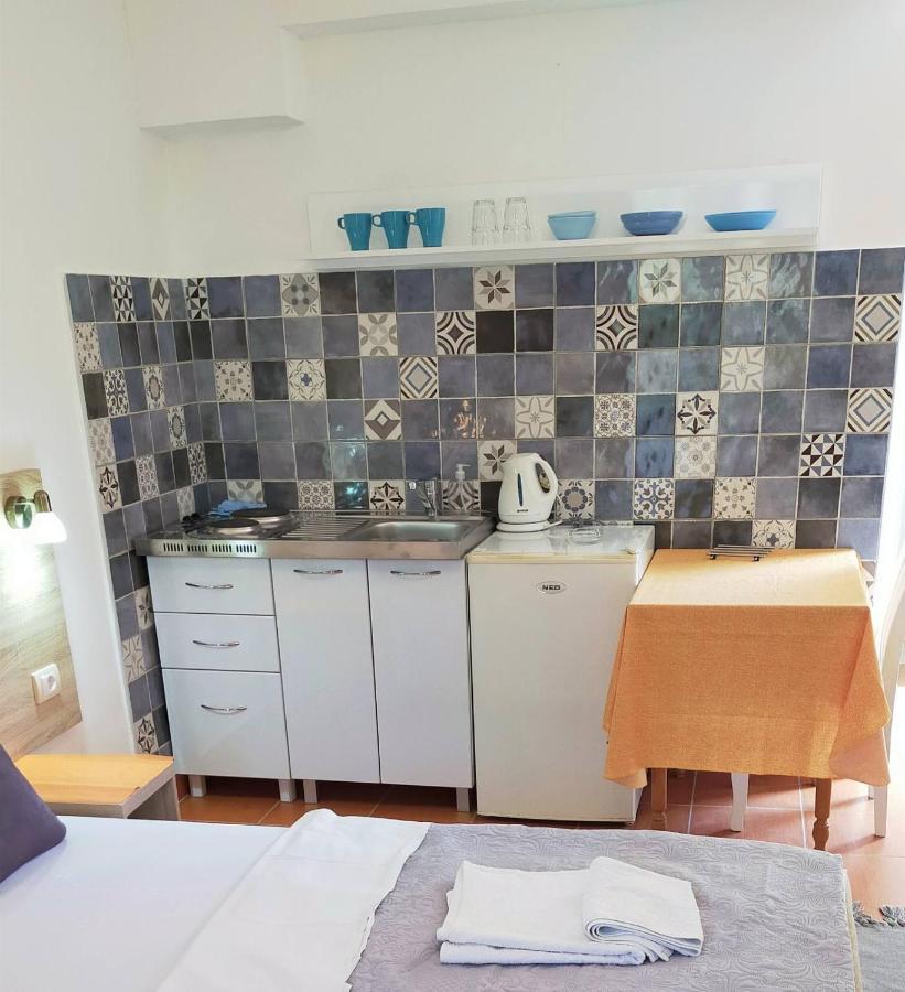 Apartamento Tri Palme Bečići Exterior foto