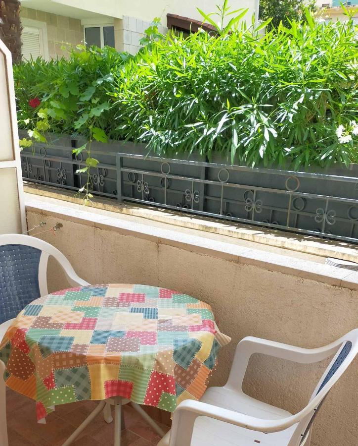 Apartamento Tri Palme Bečići Exterior foto