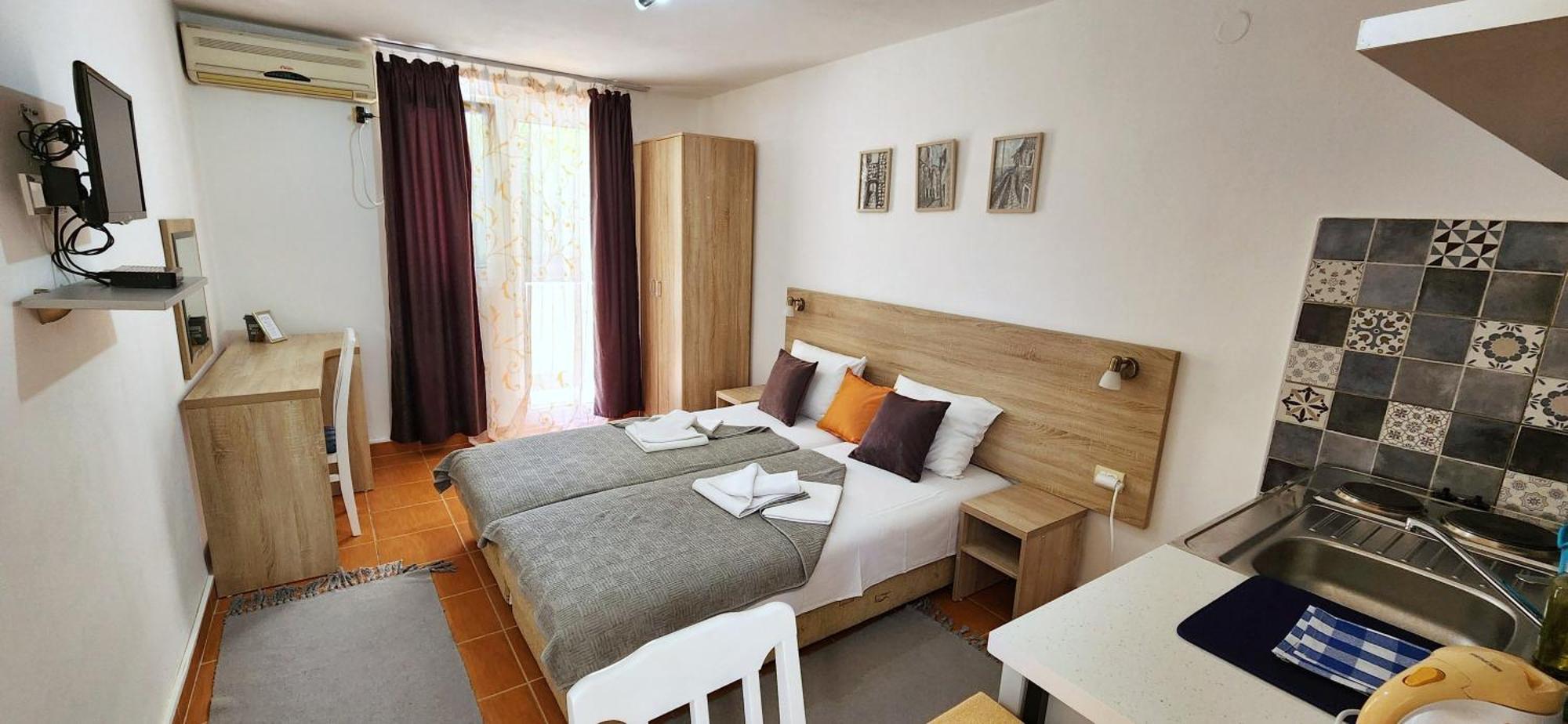 Apartamento Tri Palme Bečići Exterior foto